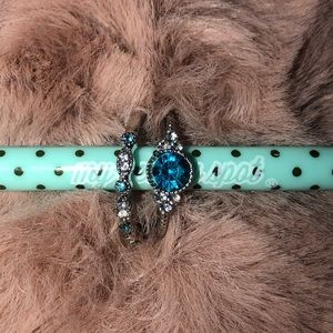 Saphire diamond ring